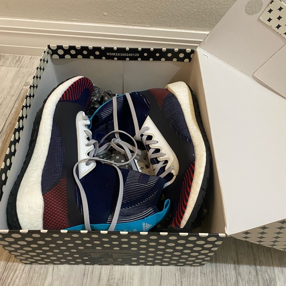 NWT: ADIDAS BY STELLA MCCARTNEY PULSEBOOST MID SOCK SNEAKER- Size. 7 1/2 - Picture 2 of 7